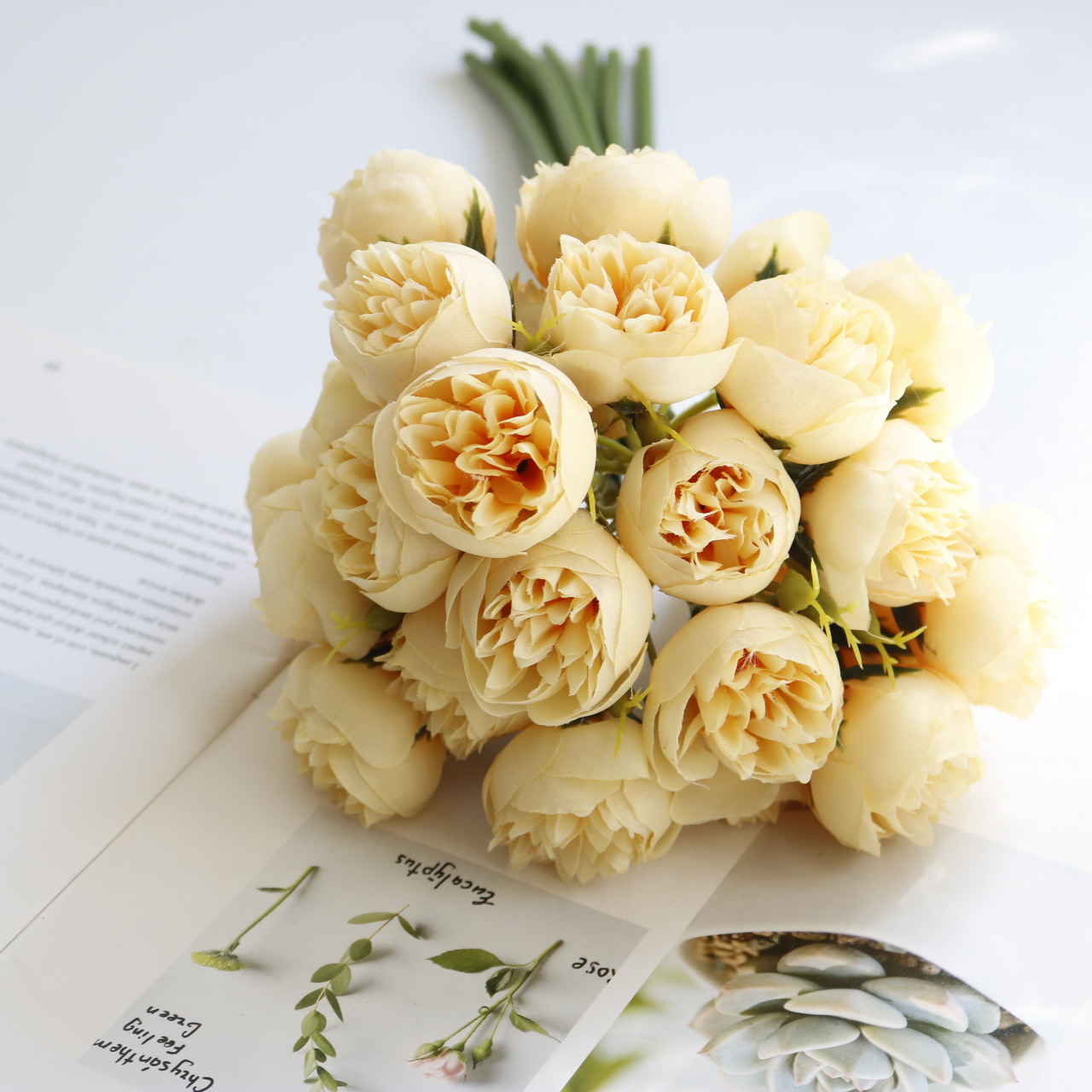 Искусственные цветы NN Букет Роза мини помпонные желтый