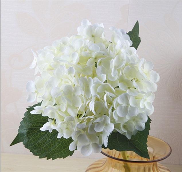 Искусственные цветы NN Гортензия 50 см белая