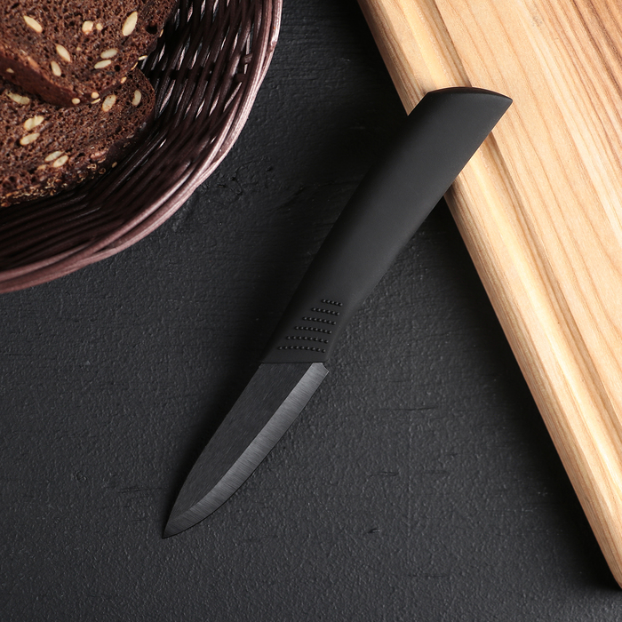 Кухонный нож керамический Magistro Black лезвие 7,5 см ручка soft touch